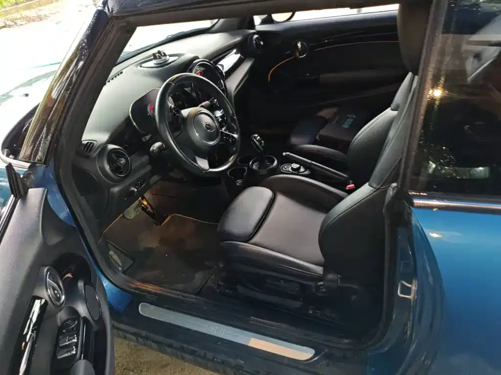 MINI Cooper (3-door) 2022 из CN, фото 3