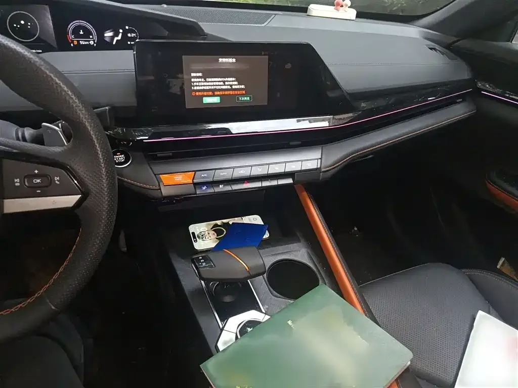 Changan UNI-V 2022 из CN, фото 6
