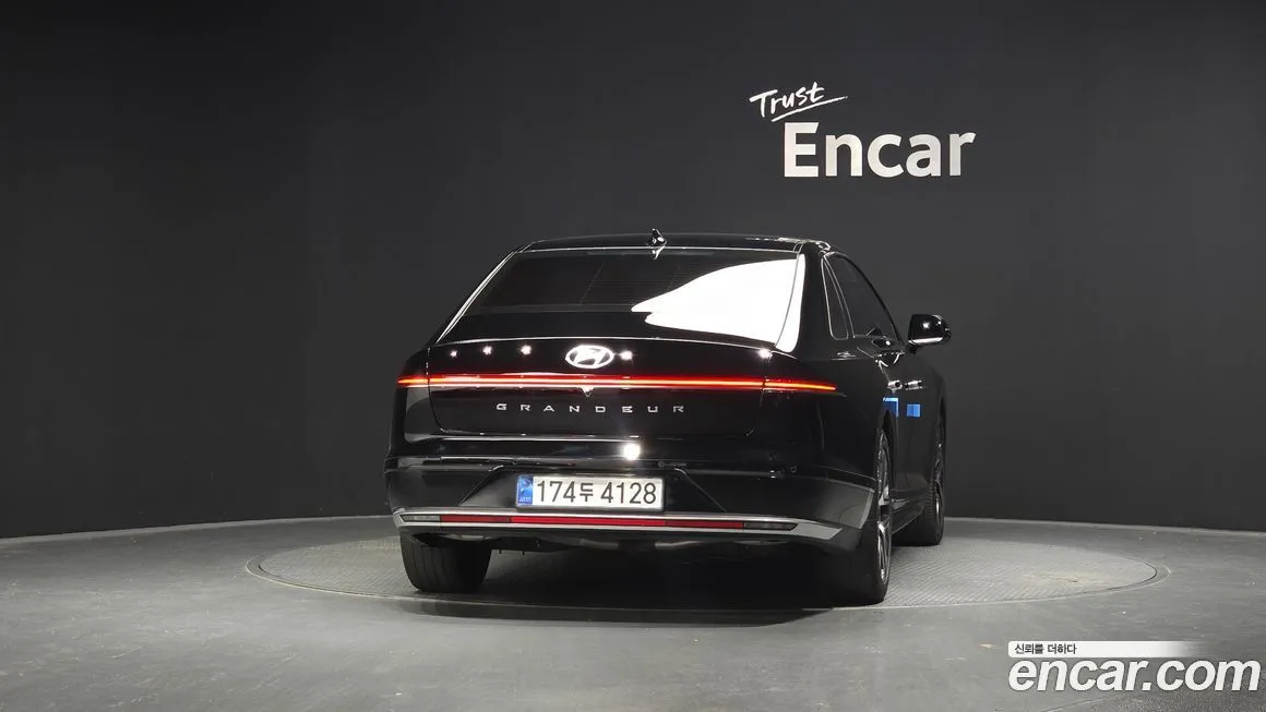 Hyundai Grandeur 2023 из KR, фото 4