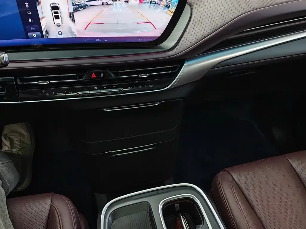 Buick Century 2025 из CN, фото 10