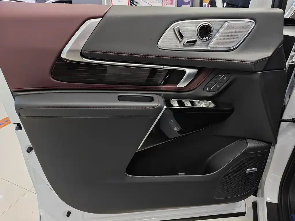 Buick Century 2025 из CN, фото 9