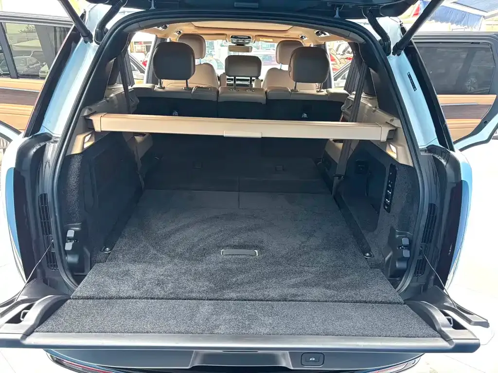 Land Rover Range Rover 2024 из CN, фото 4