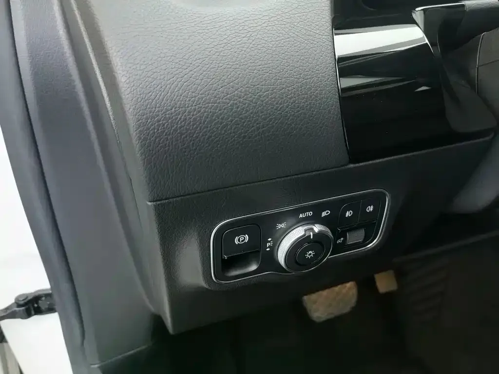 Mercedes-Benz GLA 2021 из CN, фото 8