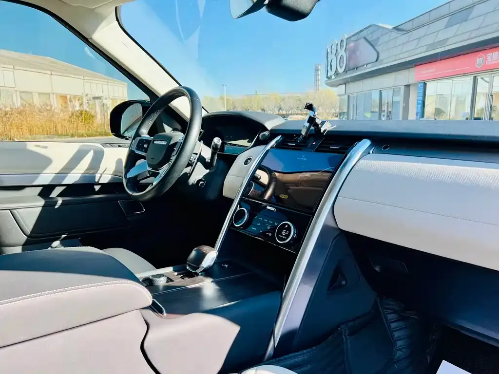 Land Rover Discovery 2021 из CN, фото 8