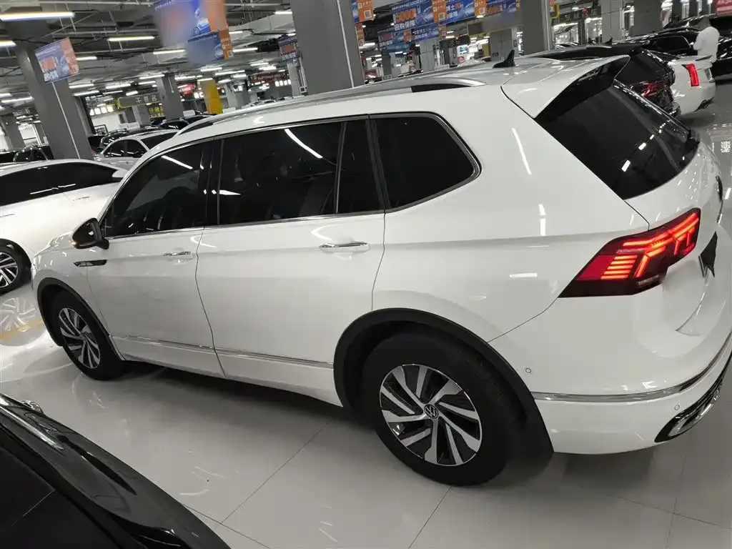 Volkswagen Tiguan L New Energy 2023 из CN, фото 5