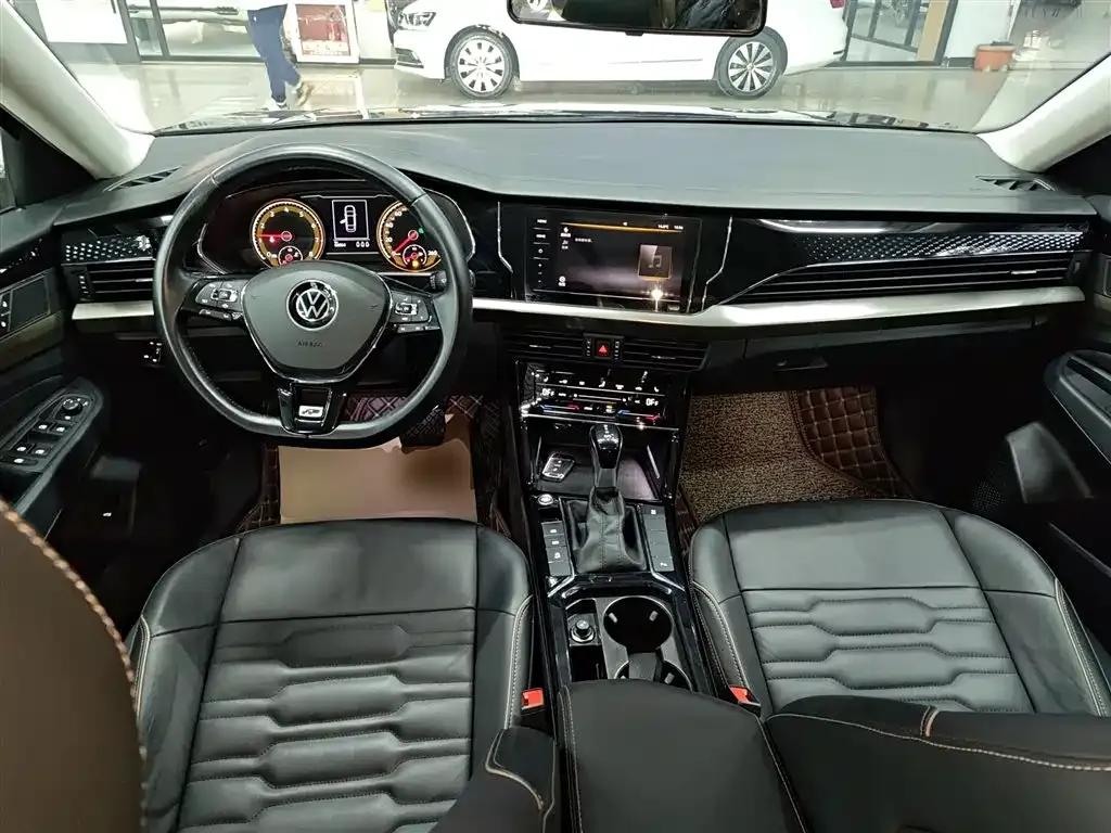 Volkswagen Passat 2021 из CN, фото 10