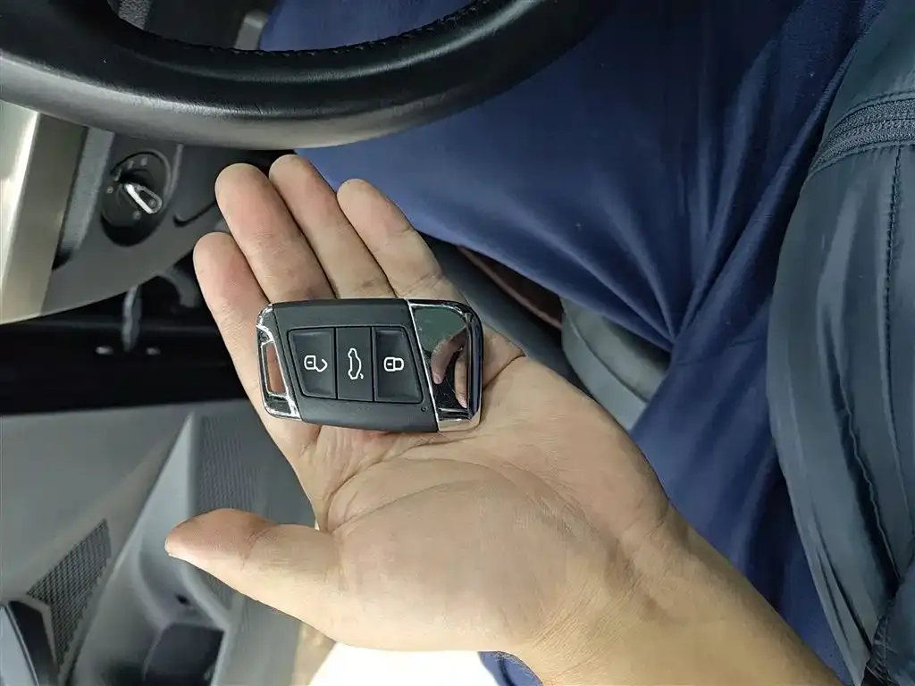 Volkswagen Passat 2021 из CN, фото 9
