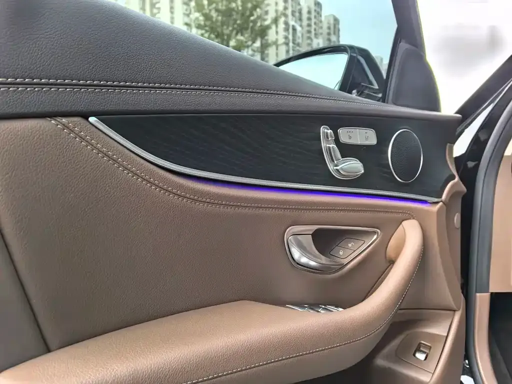 [object Object] E-Class 2021 из CN, фото 7