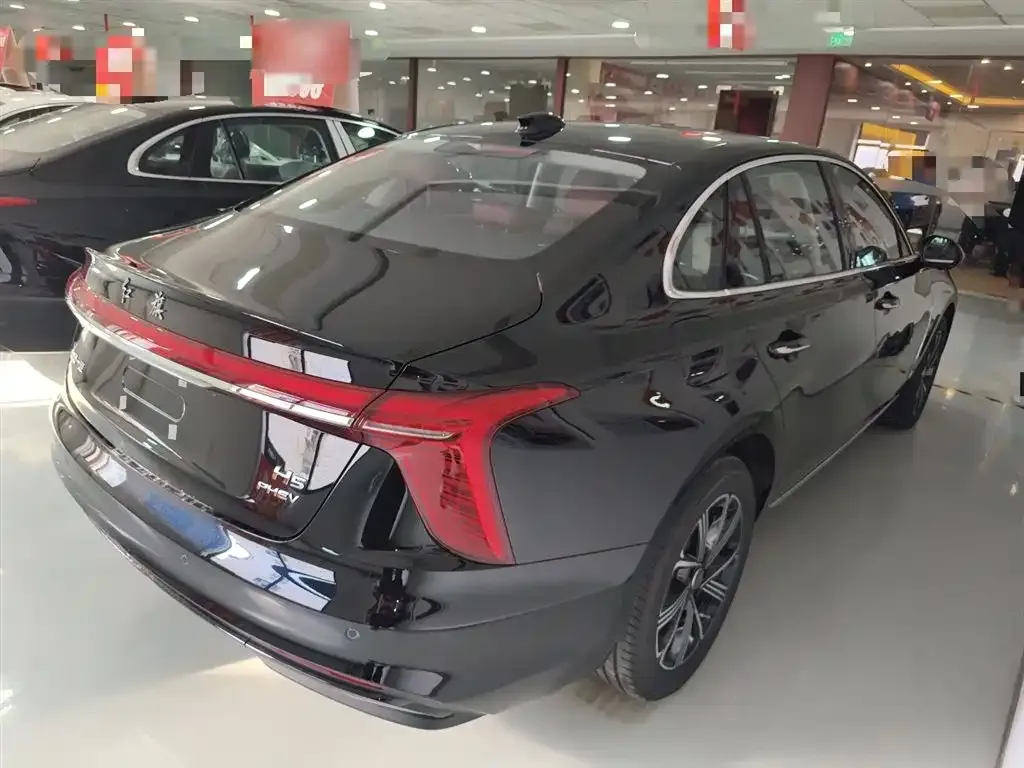 Hongqi H5 PHEV 2025 из CN, фото 7