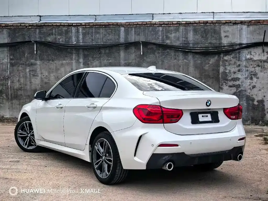 BMW 1 Series 2022 из CN, фото 4