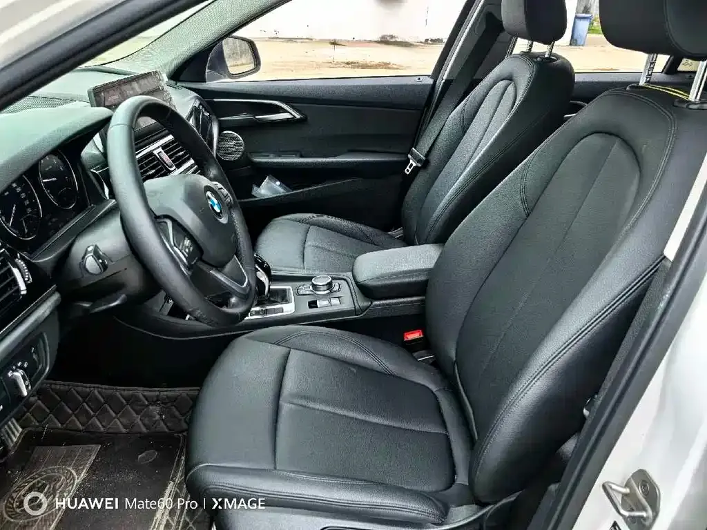 BMW 1 Series 2022 из CN, фото 8