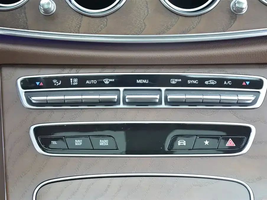Mercedes-Benz E-Class 2021 из CN, фото 8