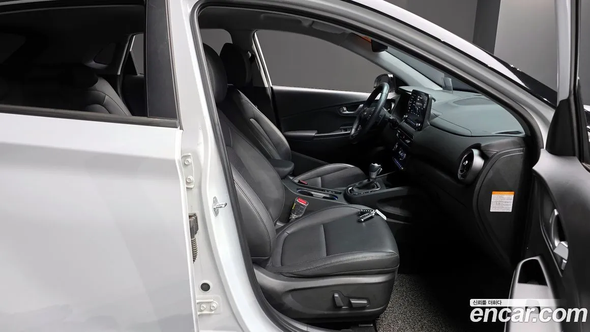 Hyundai Kona 2021 из KR, фото 10