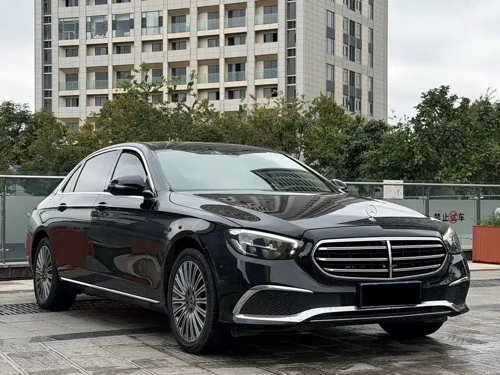 Mercedes-Benz E-Class 2023 из CN, фото 3