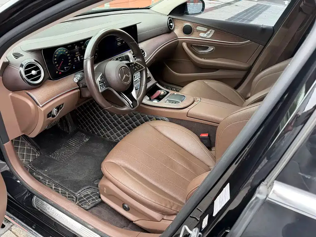 Mercedes-Benz E-Class 2023 из CN, фото 4