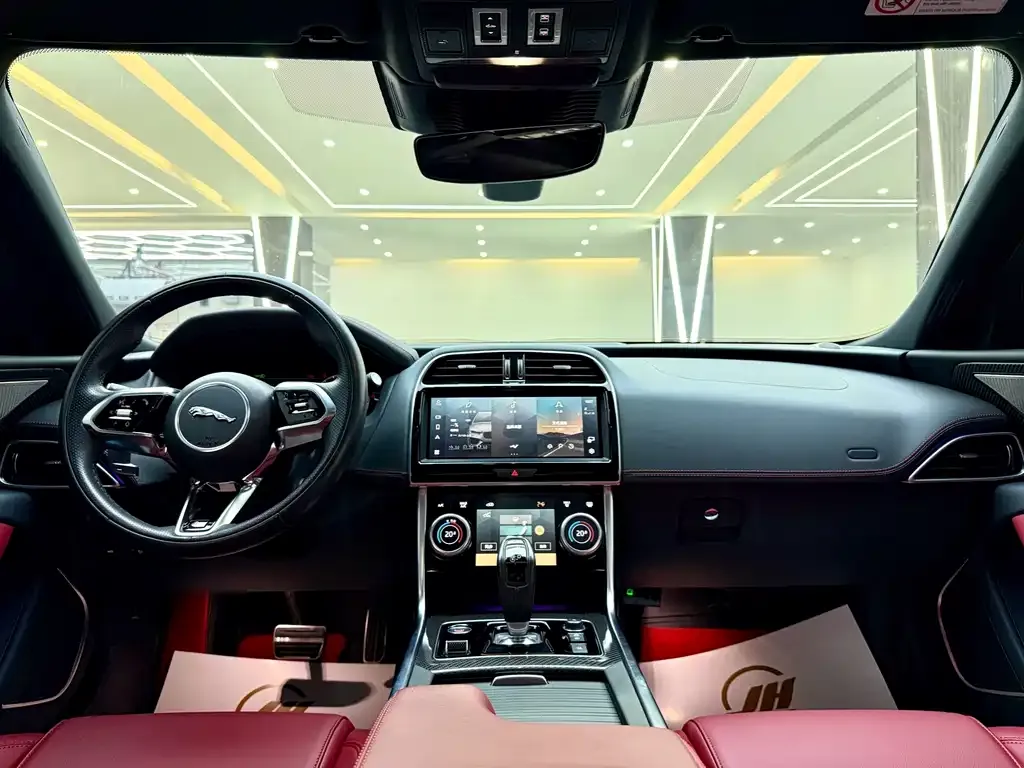 Jaguar XEL 2024 из CN, фото 7