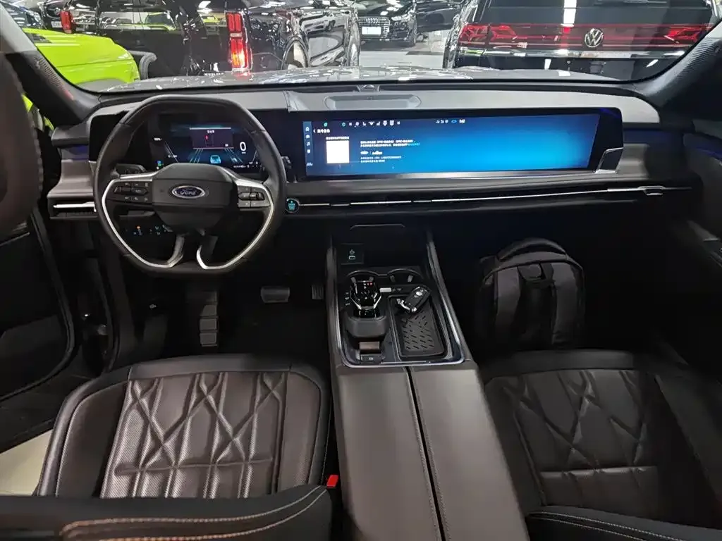 Ford Edge — фото 10