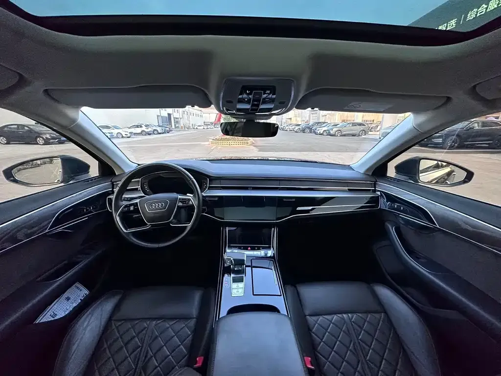 Audi A8 2021 из CN, фото 5