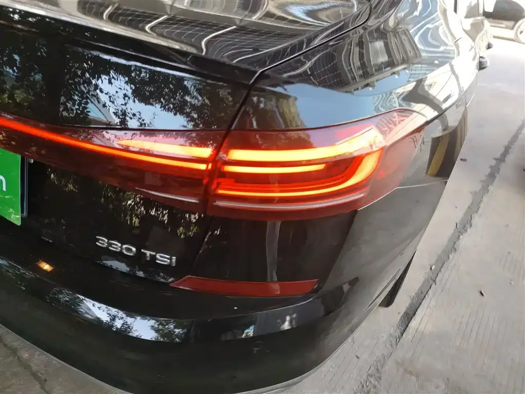 Volkswagen Passat — фото 8