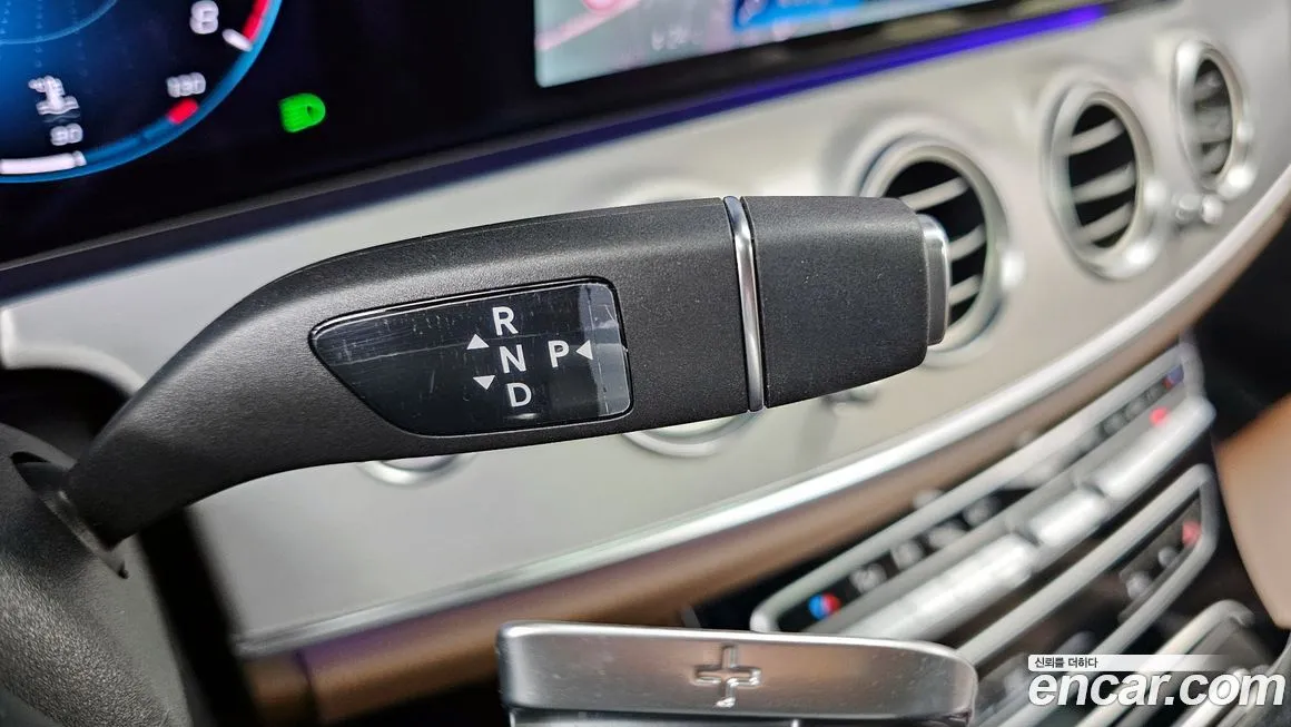 Mercedes-Benz E-Class 2021 из KR, фото 9