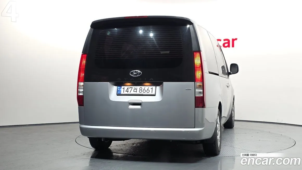 Hyundai Staria 2023 из KR, фото 4