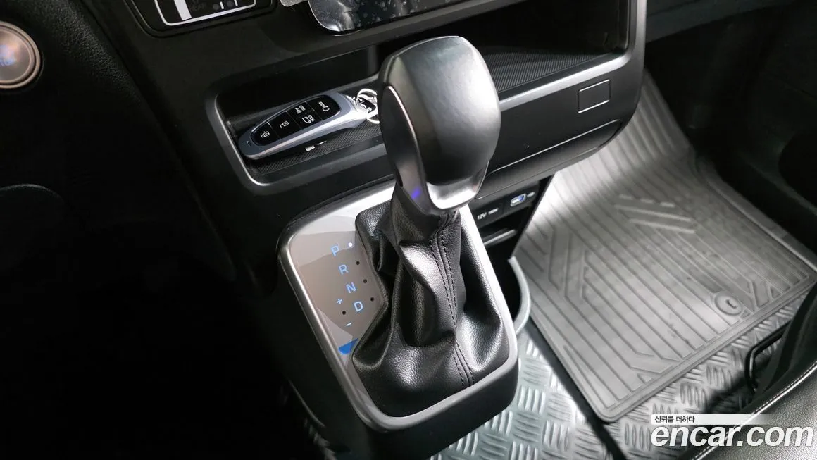 Hyundai Staria 2023 из KR, фото 9