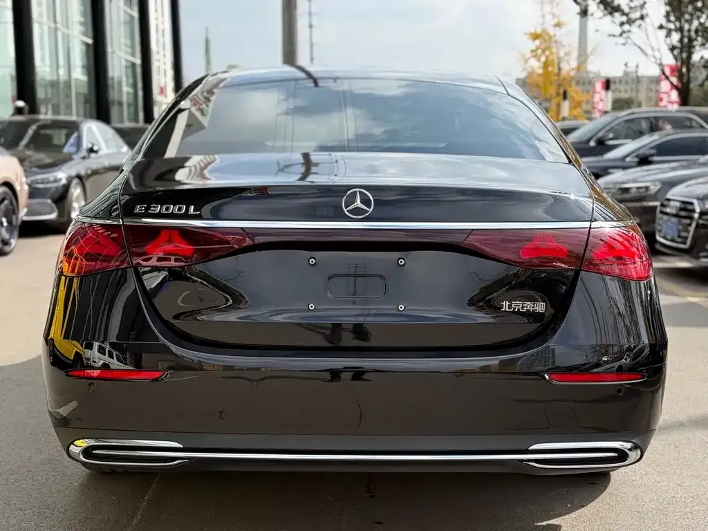 Mercedes-Benz E-Class 2024 из CN, фото 6
