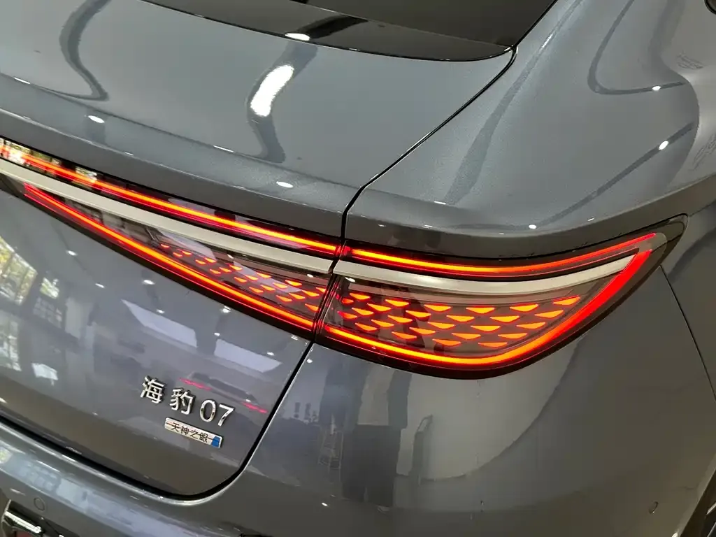 BYD Seal 07 DM-i 2025 из CN, фото 6