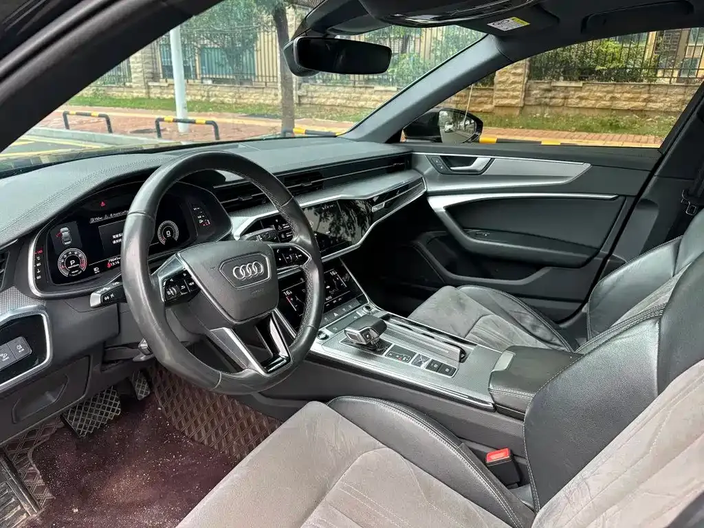 Audi A6L 2022 из CN, фото 5