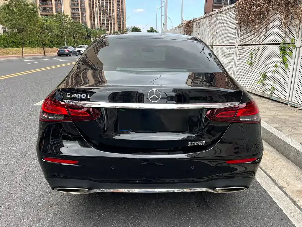 Mercedes-Benz E-Class 2022 из CN, фото 5