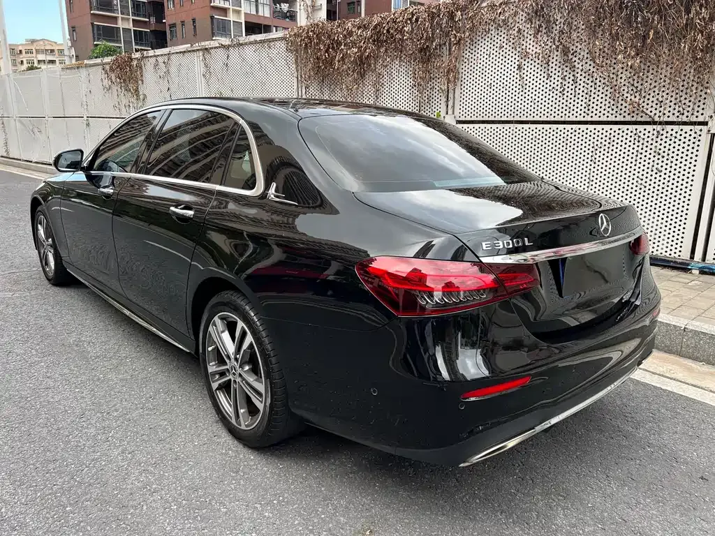Mercedes-Benz E-Class 2022 из CN, фото 6