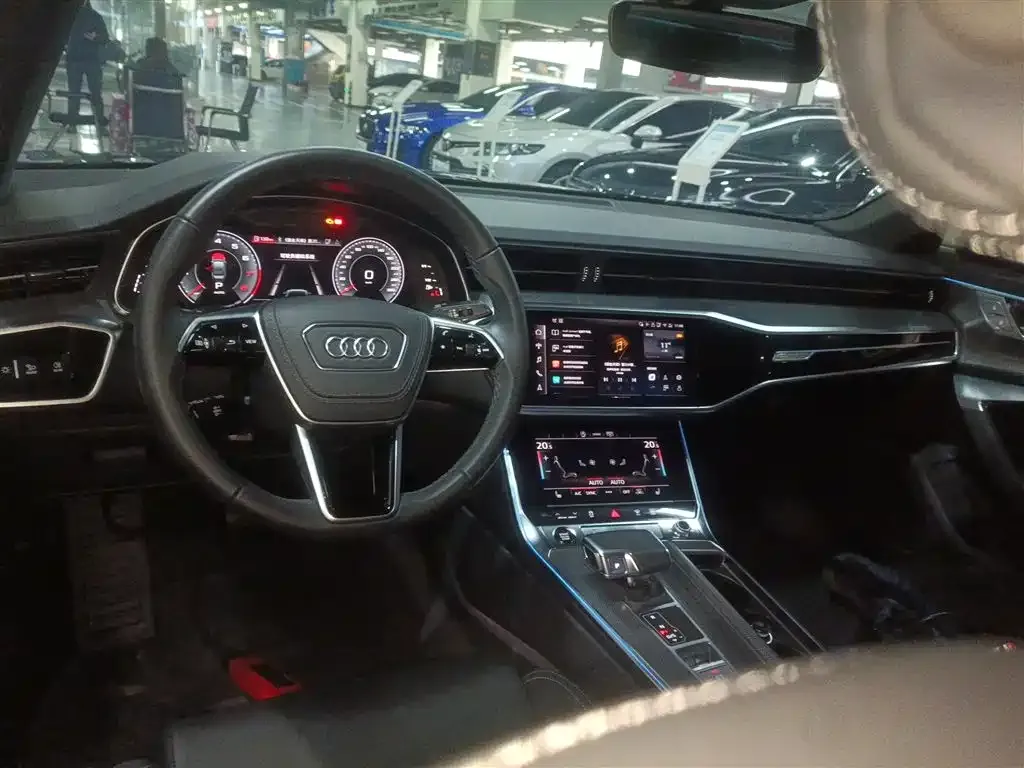 Audi A6L 2025 из CN, фото 10
