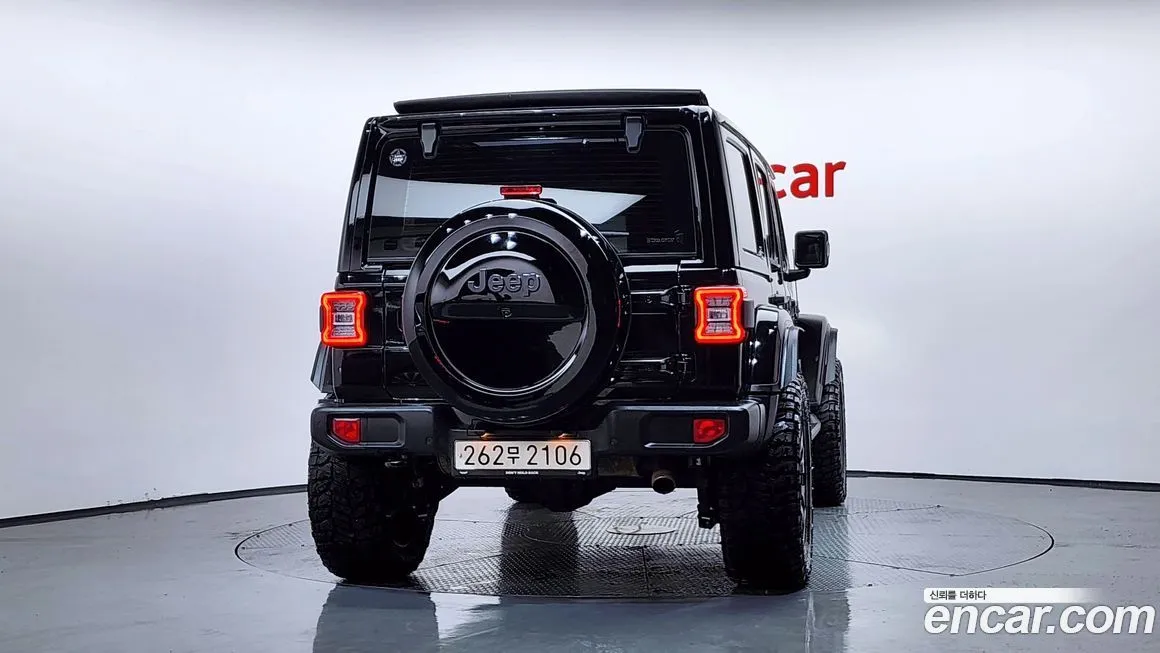 Jeep Wrangler — фото 4