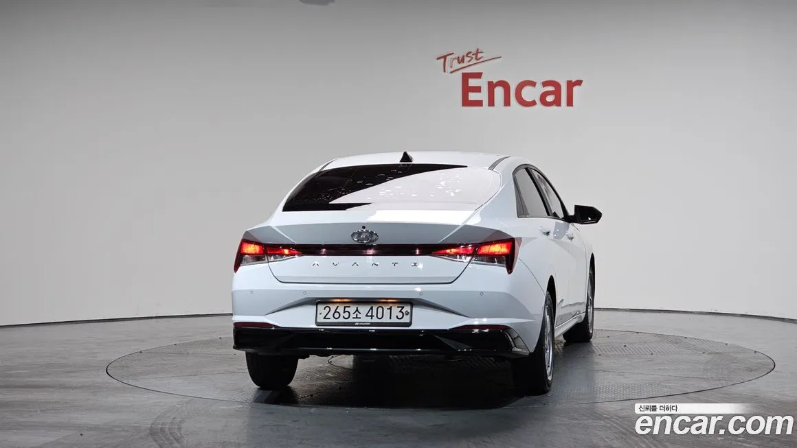 Hyundai AVANTE 2021 из KR, фото 4