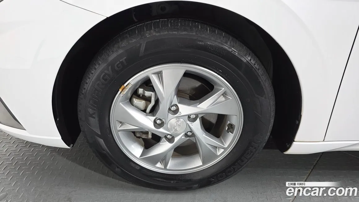 Hyundai AVANTE 2021 из KR, фото 5
