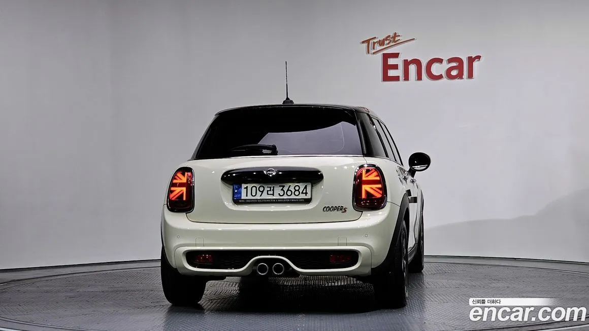 Mini Cooper 2021 из KR, фото 4