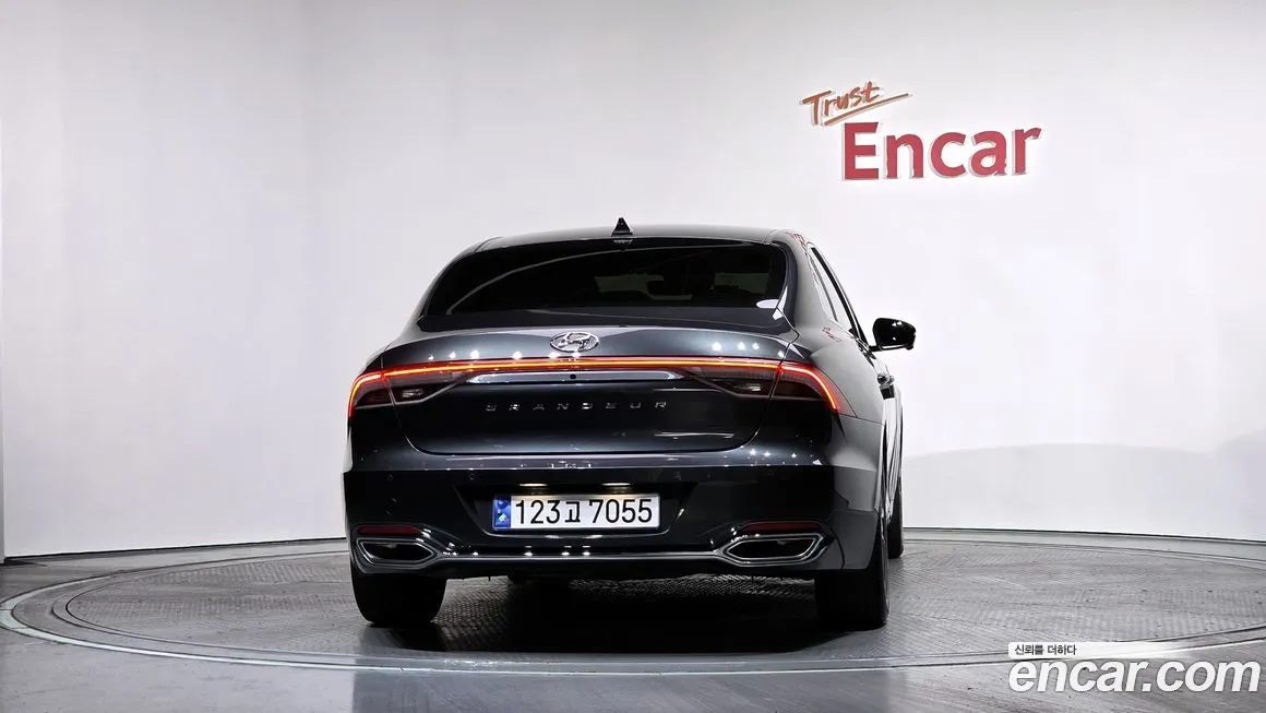 Hyundai Grandeur 2022 из KR, фото 4