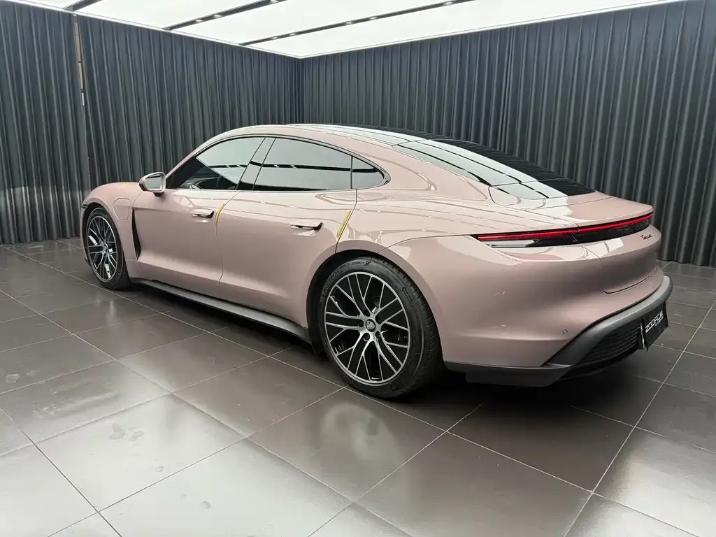 Porsche Taycan 2024 из CN, фото 3