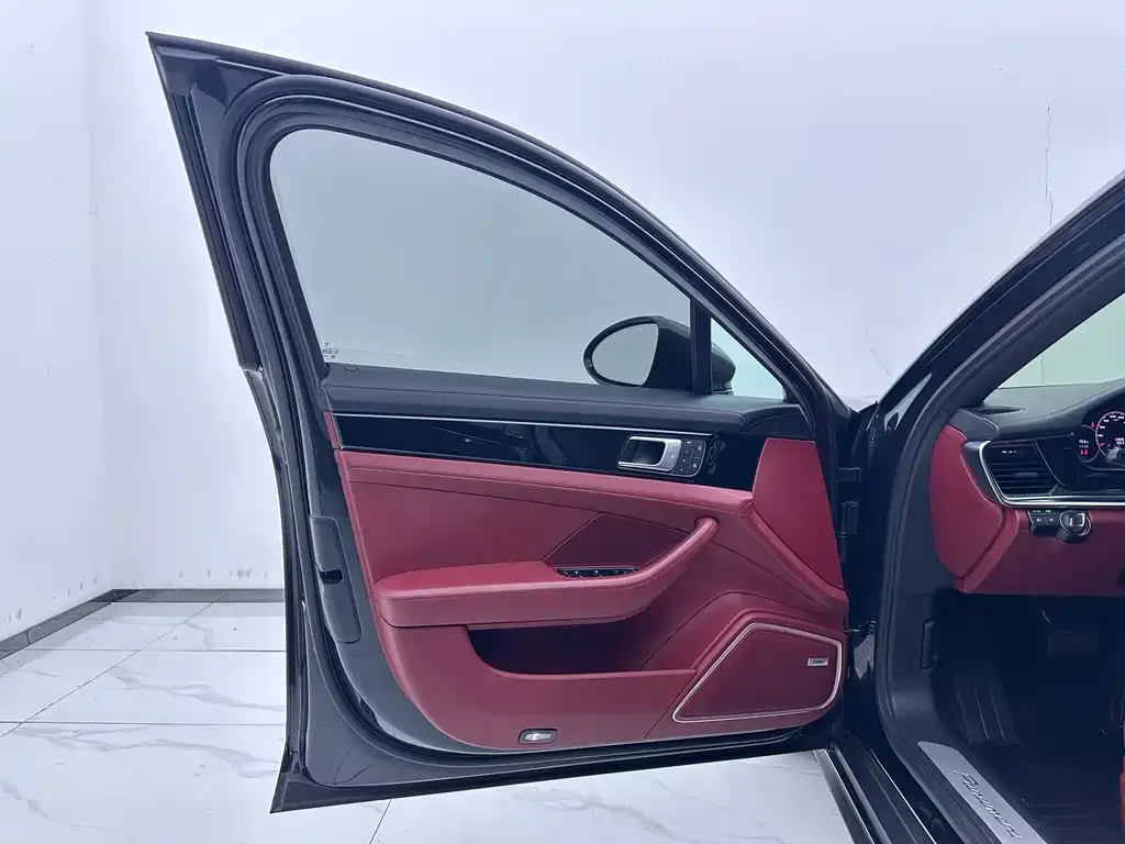 Porsche Panamera 2022 из CN, фото 8