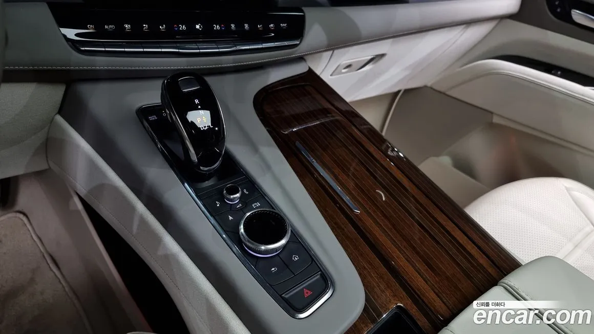 Cadillac Escalade 2023 из KR, фото 9