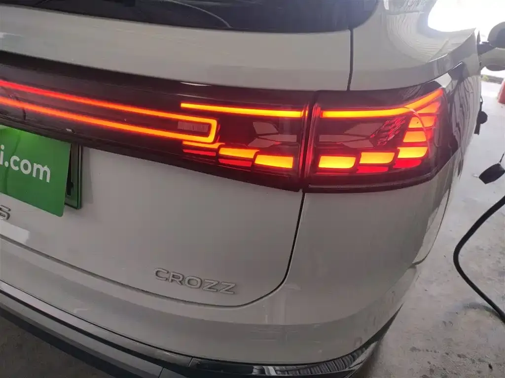 Volkswagen ID.6 Crozz 2021 из CN, фото 8