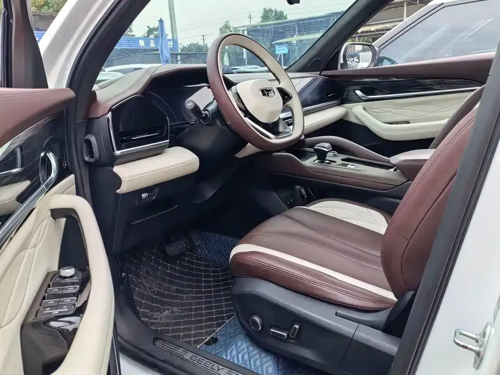 Geely Xingyue L 2021 из CN, фото 4