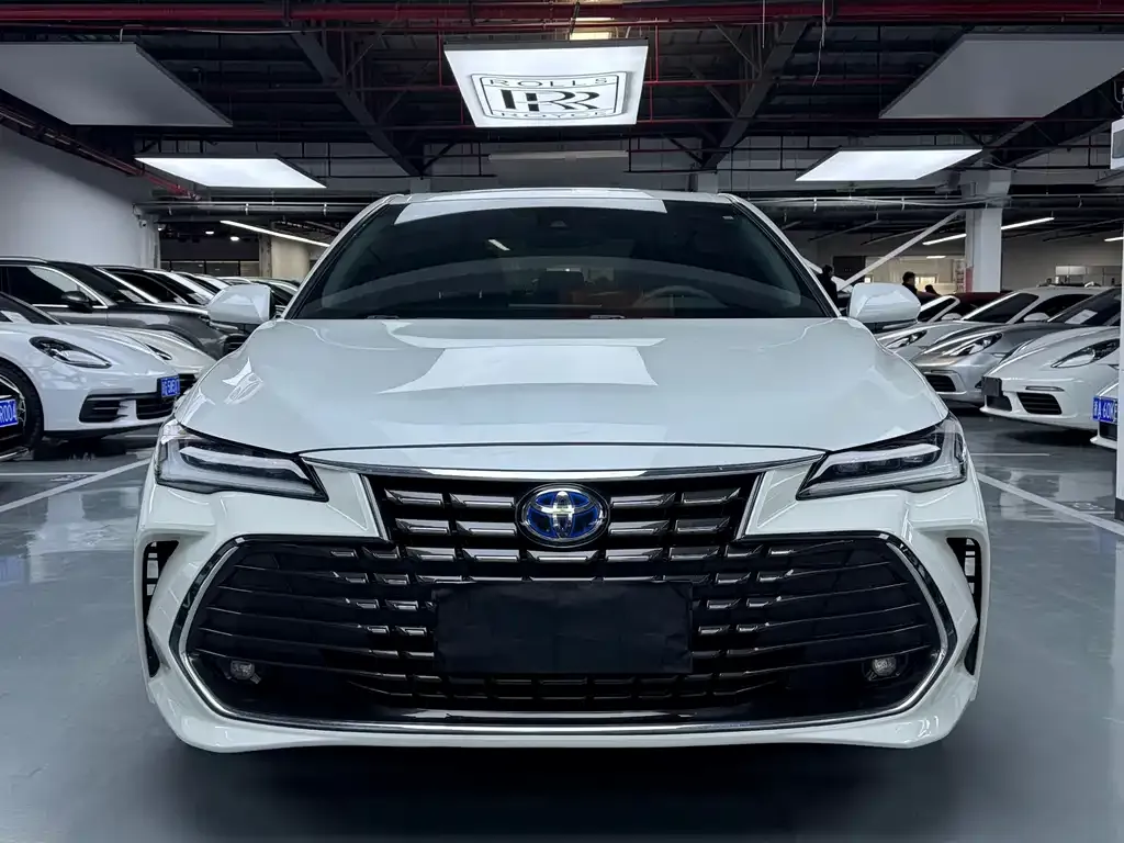 Toyota Avalon 2022 из CN, фото 2