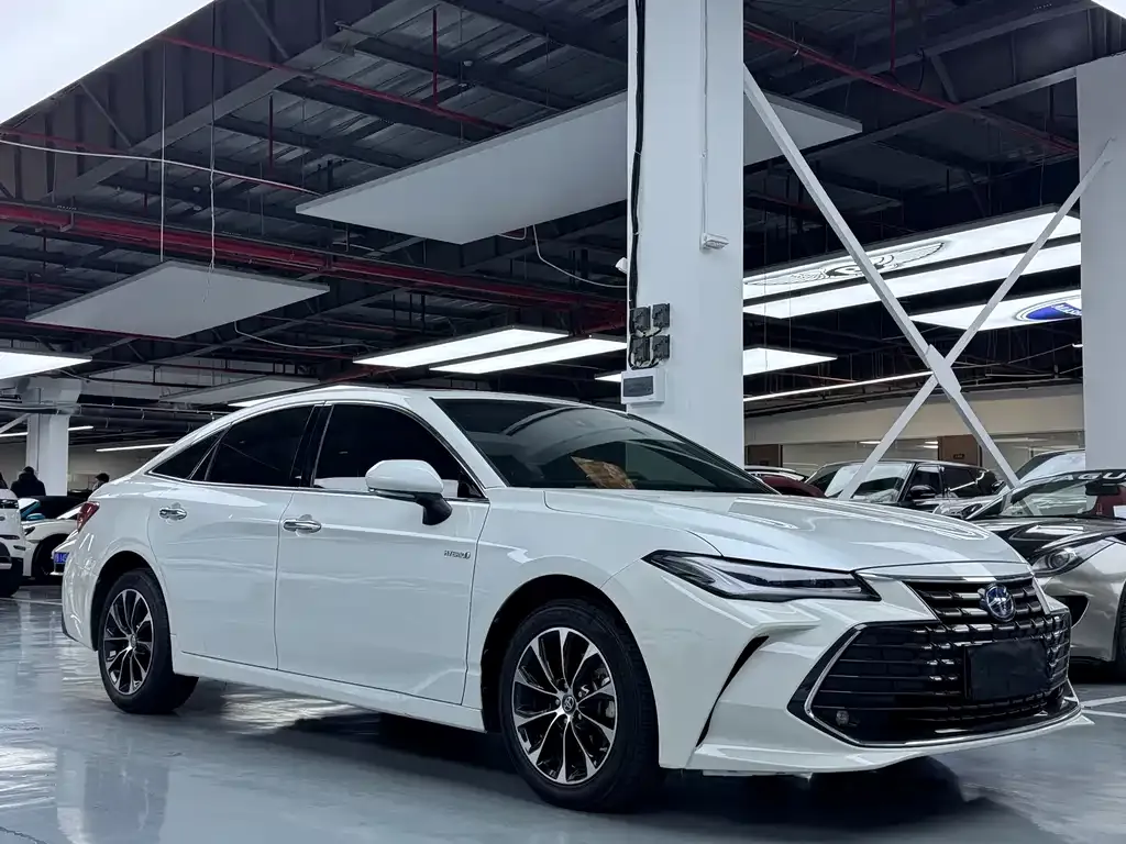 Toyota Avalon 2022 из CN, фото 3