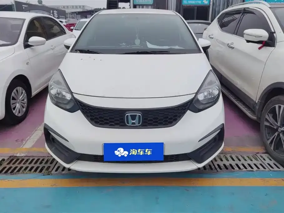 Honda Fit — фото 2