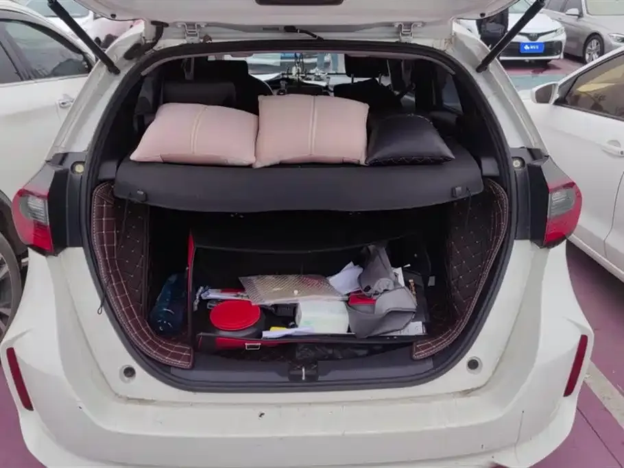 Honda Fit — фото 4