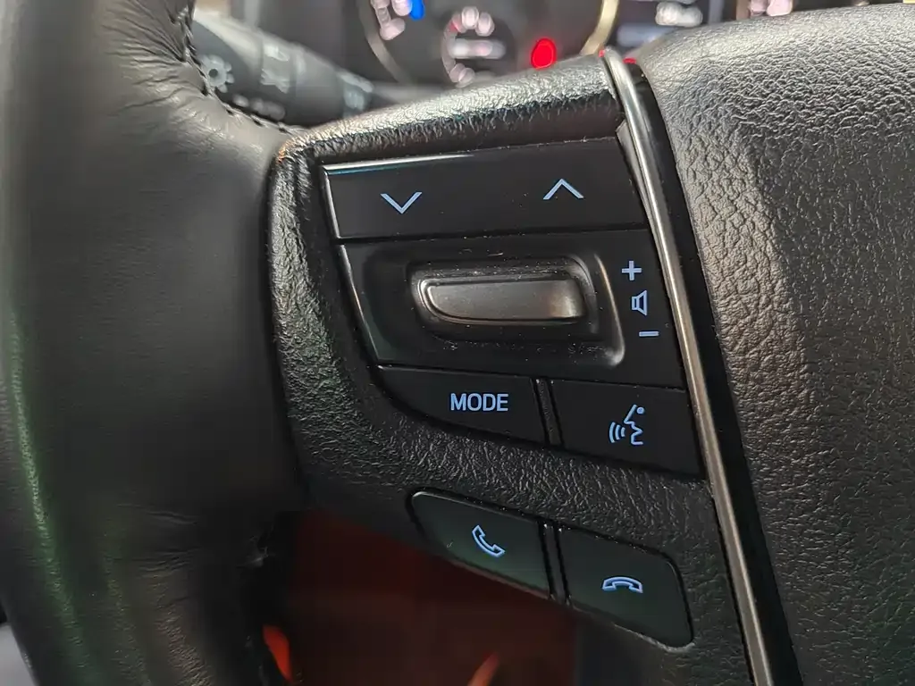 Toyota Vellfire 2023 из CN, фото 6