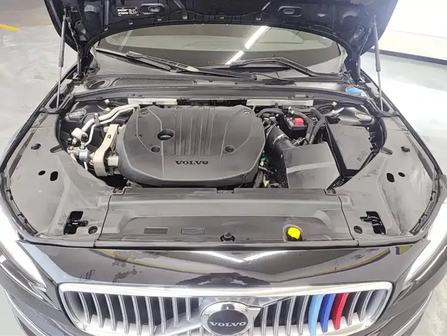 Volvo S90 2022 из CN, фото 10