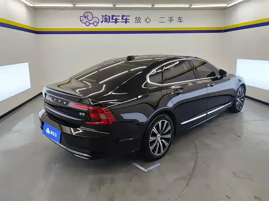 Volvo S90 2022 из CN, фото 3
