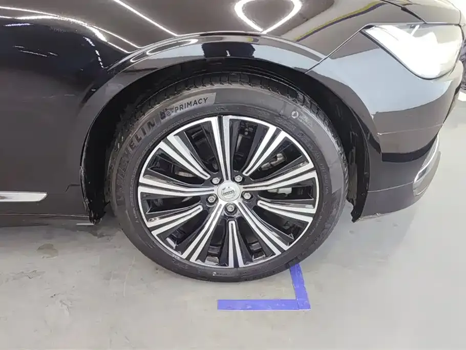 Volvo S90 2022 из CN, фото 6
